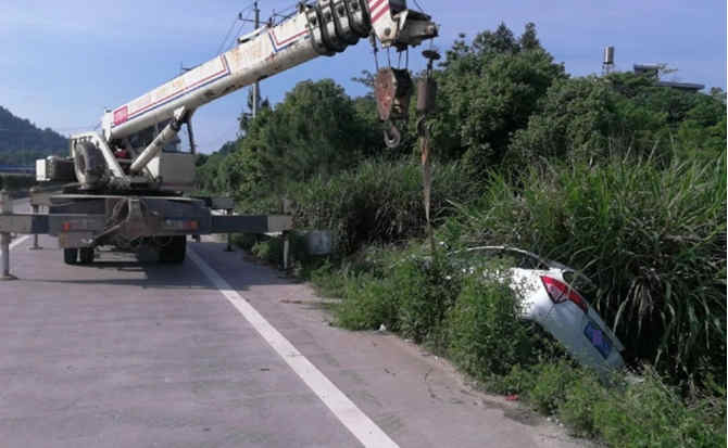 安乡重载吊车救援